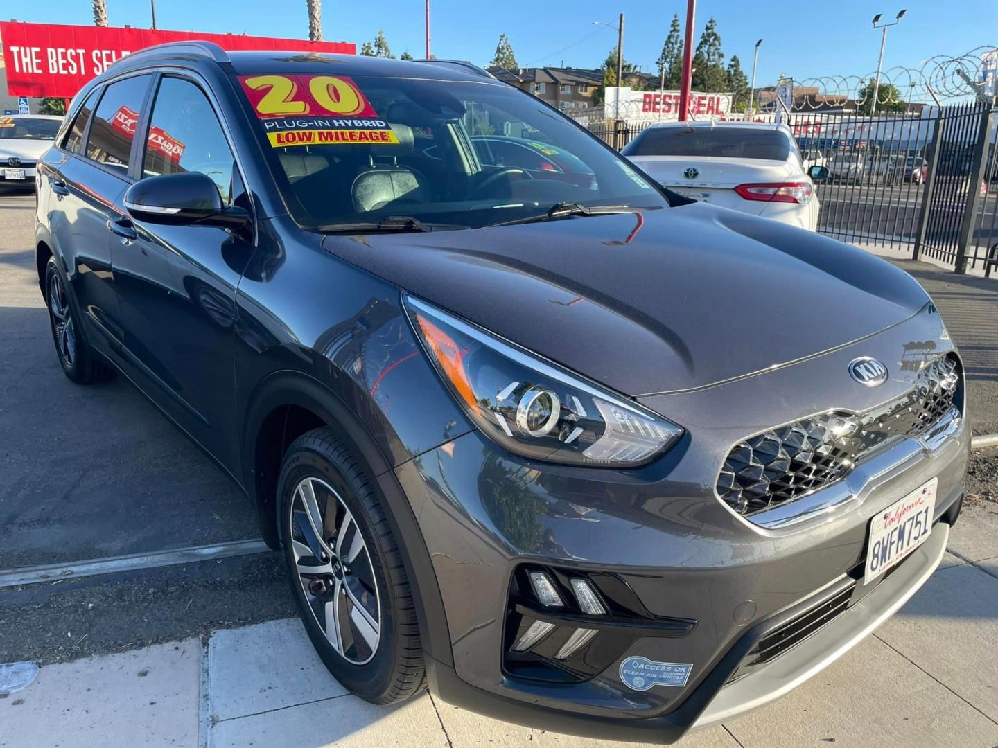 2020 DARK GRAY /BLACK Kia Niro Plug In Hybrid (KNDCD3LD1L5) , located at 744 E Miner Ave, Stockton, CA, 95202, (209) 944-5770, 37.956863, -121.282082 - PLUS TAXES AND FEES - Photo#0